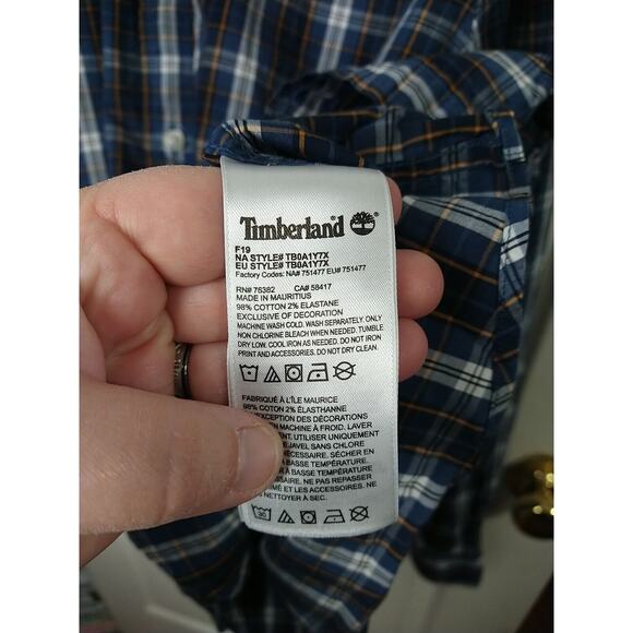 Timberland Men's L Collared Button Shirt Blue Plaid Long Sleeve preppy academia - Picture 6 of 7